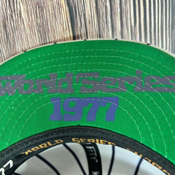 ULTRA RARE NEW YORK YANKEES NEW ERA 1977 WORLD SERIES SNAPBACK HAT DODGERS NEW - Picture 5 of 7